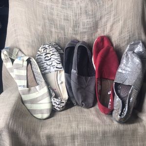 6 pairs of Toms Shoes - size 39- used